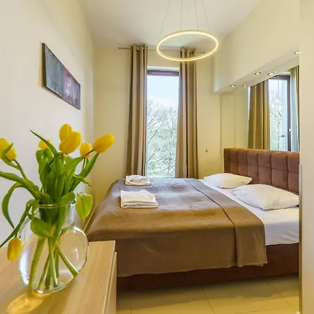 W Family Penthouse Golden Tulip 51 Appartement *