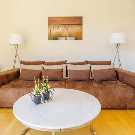 W Family Penthouse Golden Tulip 51 Appartement